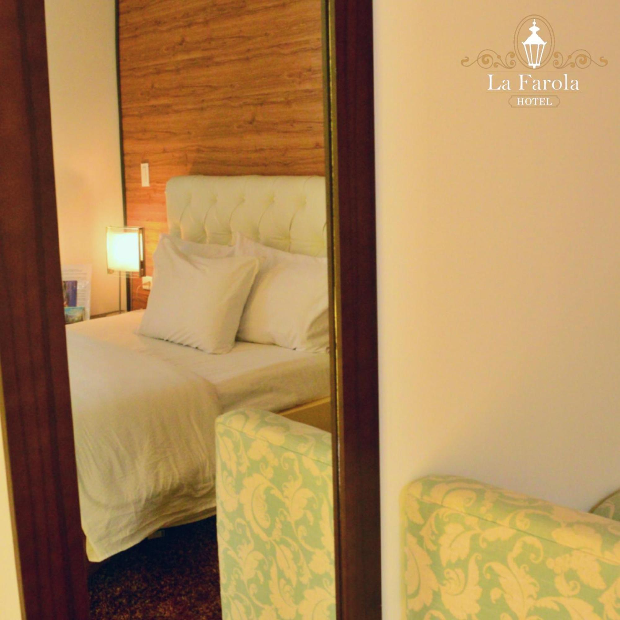 Hotel La Farola 3*